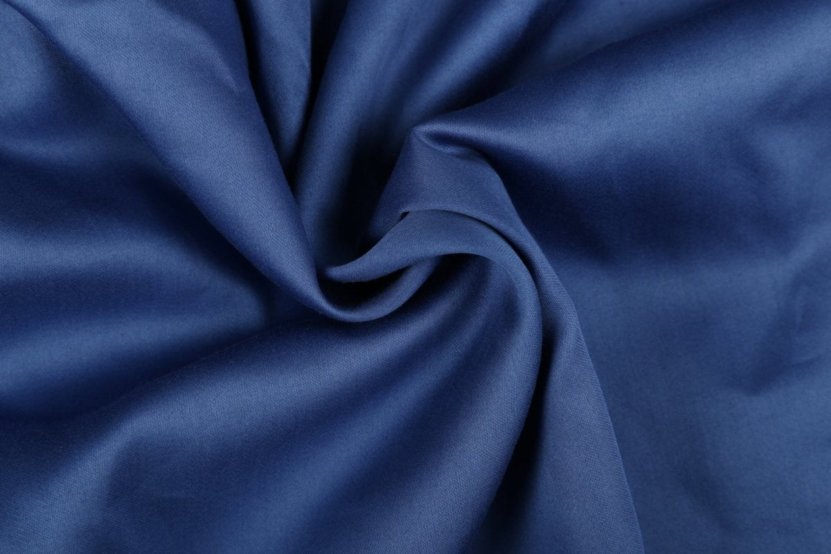 Premium Satin Bettwäsche Dunkelblau - Luxusbetten24